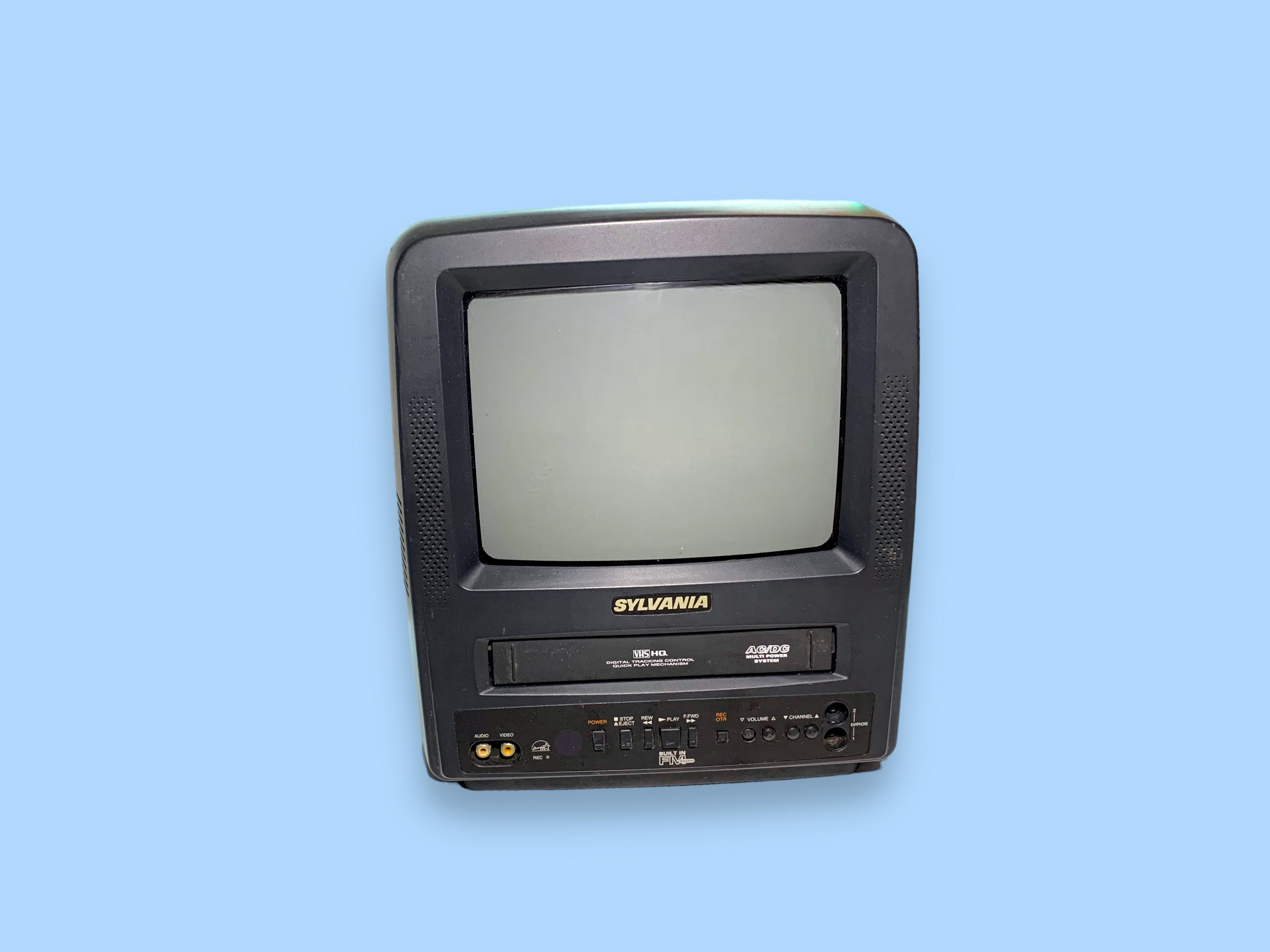 Vintage 1980's White Zenith 9 Cube Color Portable TV D0920A - Read Des