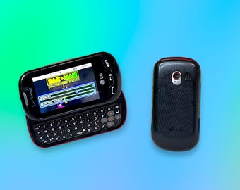 Vintage Y2K LG Slide Keyboard Cell Phone.Tested.Works.