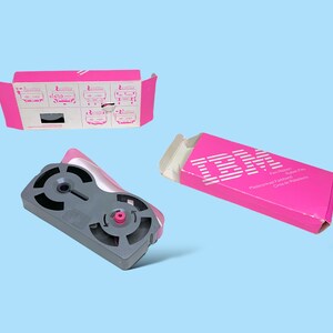 Vintage roze IBM-filmlint in dozen. Zeldzaam.