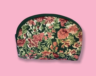 Vintage Flower Zipper Makeup Pouch.