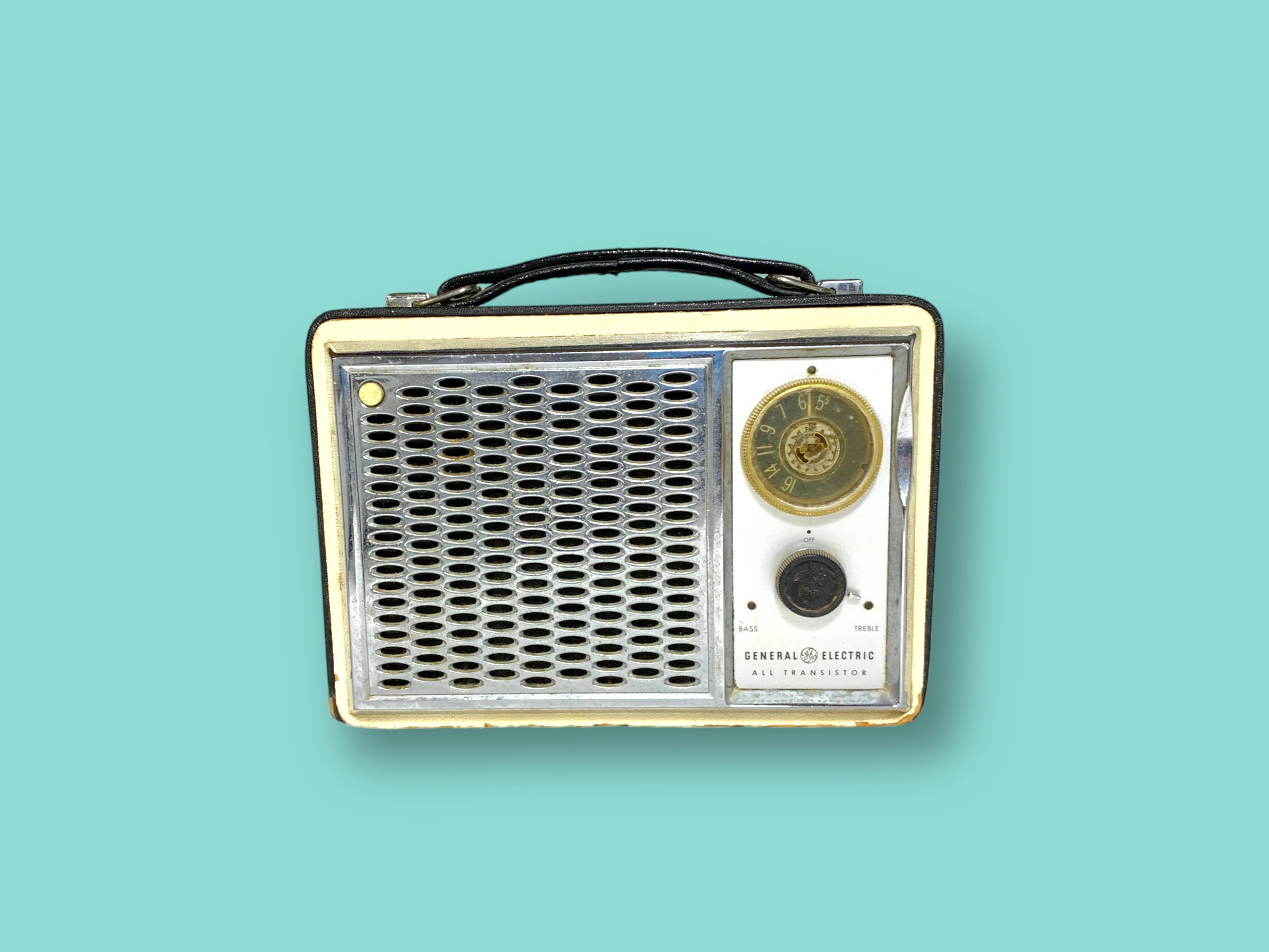 GE Transistor Radio/Brwn&Cream