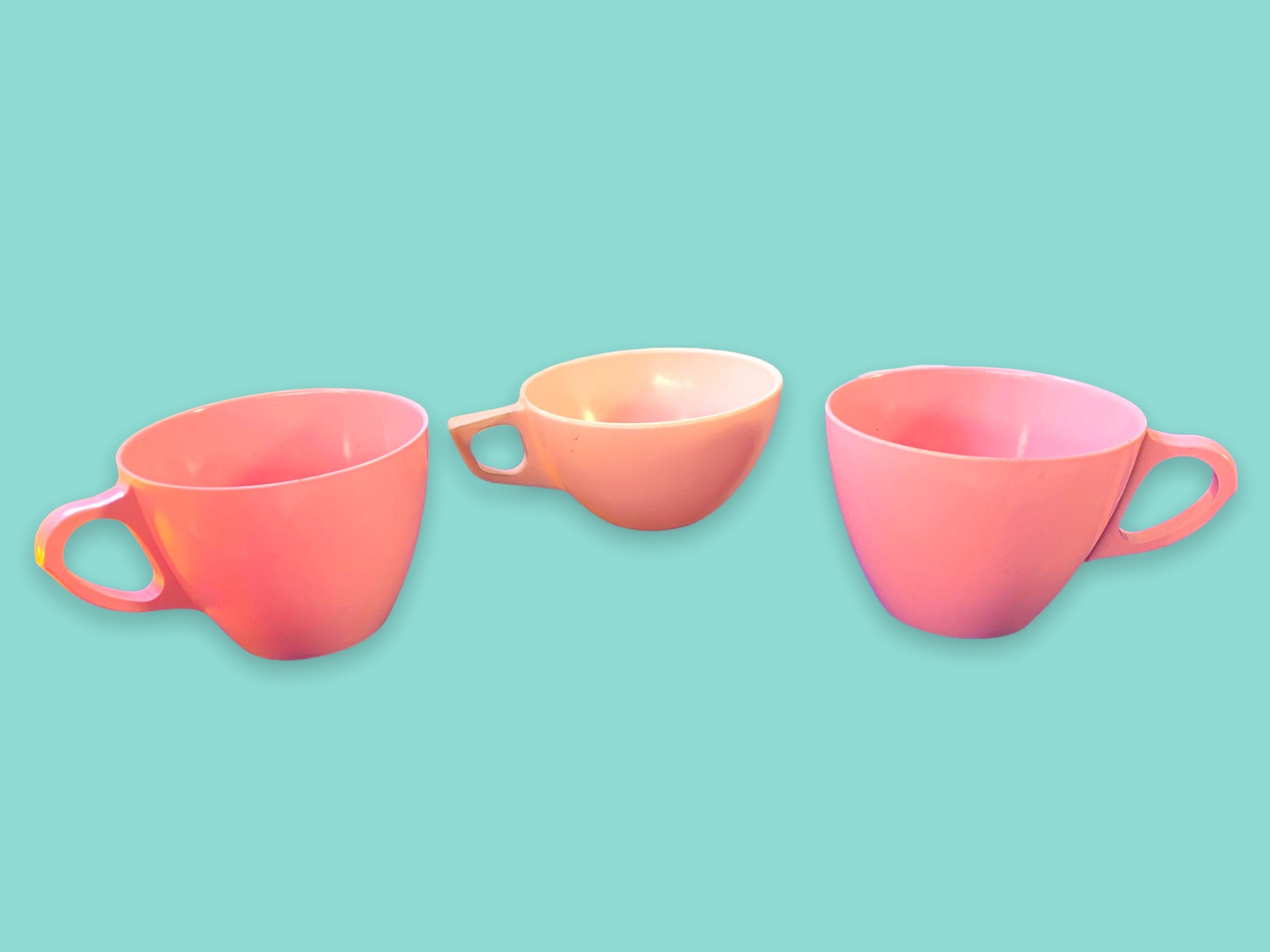 Vintage 90s Plastic Tea Cups. Etsy UK