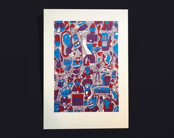 Può includere: Una stampa artistica incorniciata con un'illustrazione dettagliata. L'opera d'arte è piena di figure e oggetti stilizzati in blu, rosso e bianco su uno sfondo grigio maculato. La stampa è montata su un passe-partout bianco.