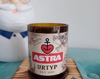 Candlelight for real beer lovers, an original Hamburg candlelight made from a split Astra bottle.