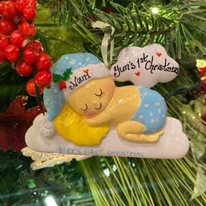 Baby Mädchen/Junge schlafen auf den Wolken - rosa/blau/rot (Weihnachten Baby)
