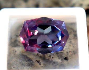 Alexandrite extraite, taille de pierre précieuse, Alexandrite certifiée, non chauffée, non traitée, Alexandrite en vrac multicolore, à facettes, octogone 10 carats, AAA + +