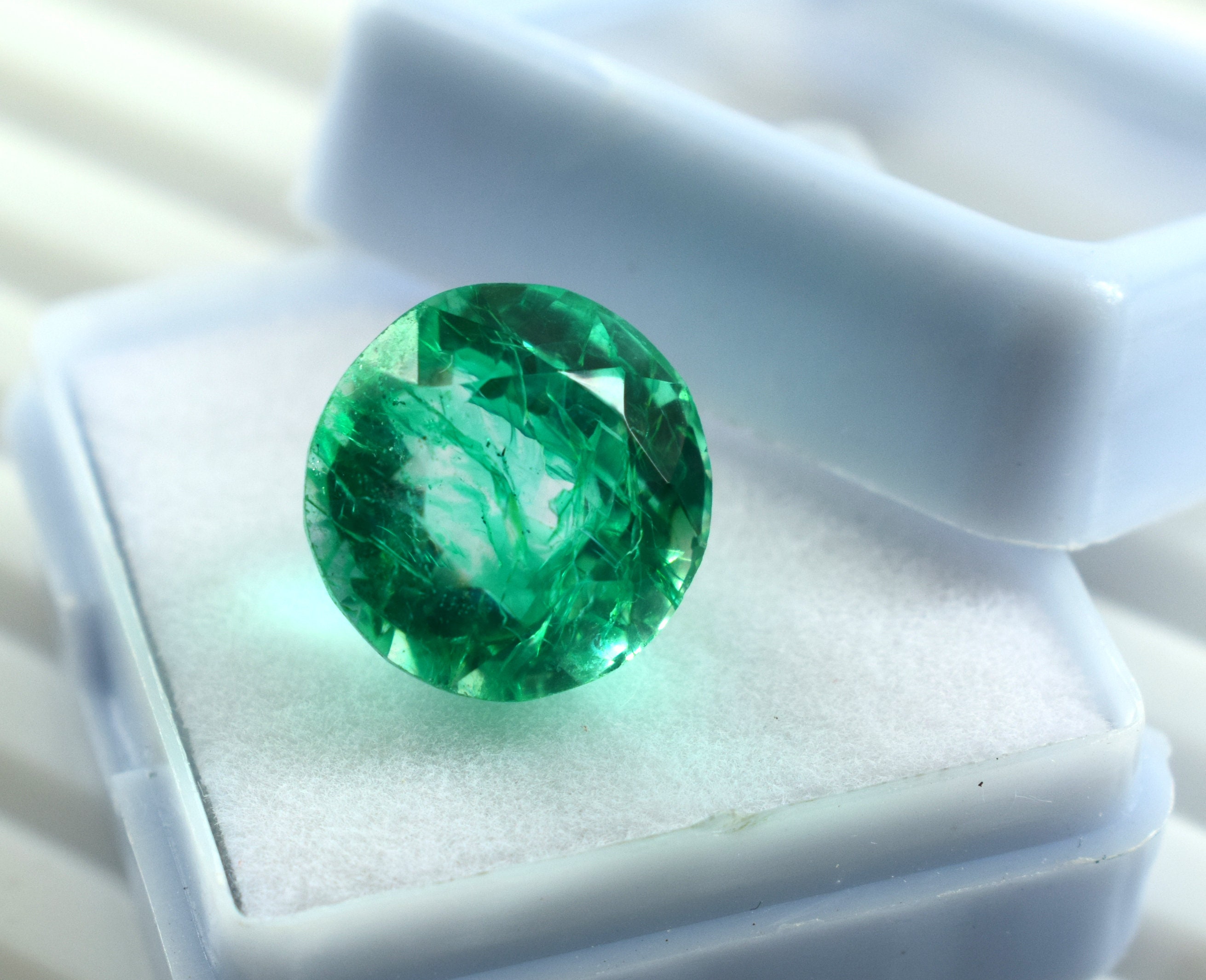 Zambian Emerald Raw Loose Gemstone Pendant Size Emerald Birthstone