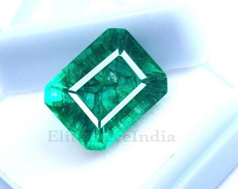 Green Columbian Emerald 6.8CT Emerald Cut Faceted Eye Clean Clarity Certified Colombian Emerald Loose Gemstone Emerald Pendant Emerald Ring