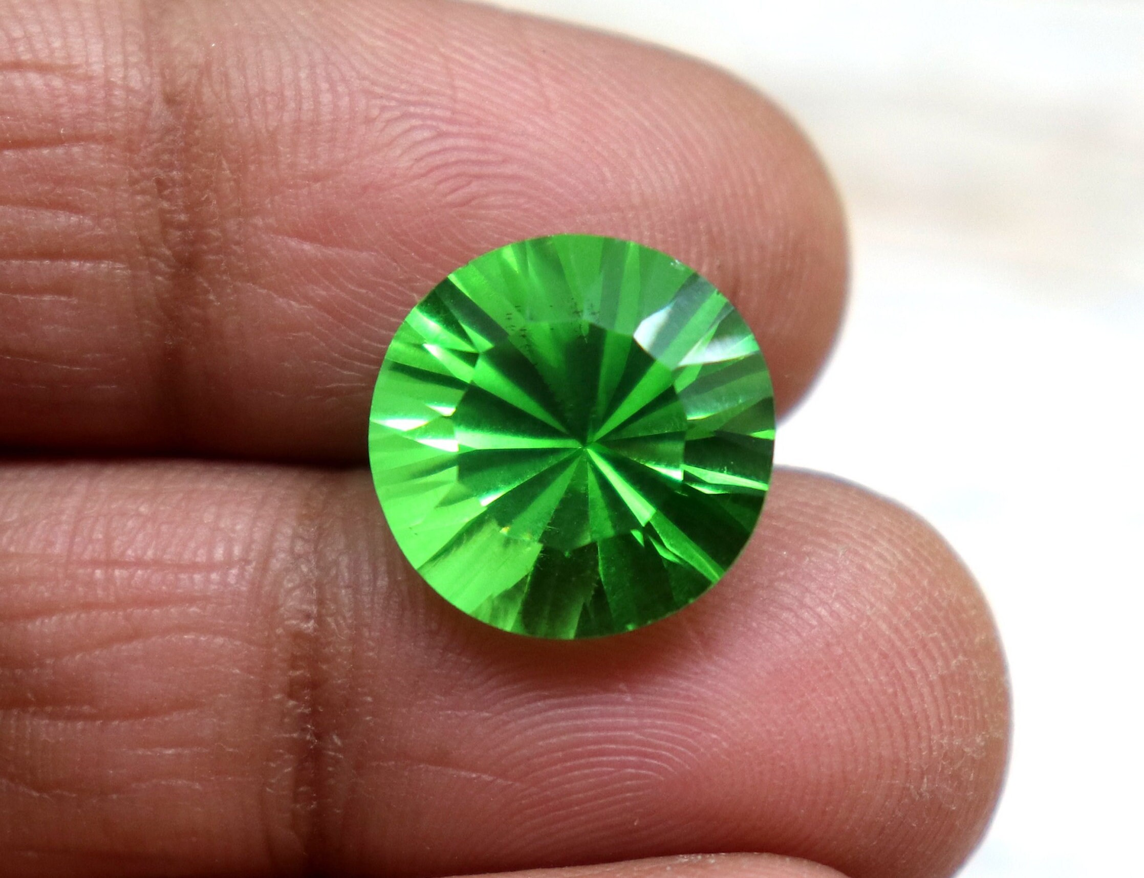 Natural Zircon Green Zircon 6.50CT Round Cut Faceted ...
