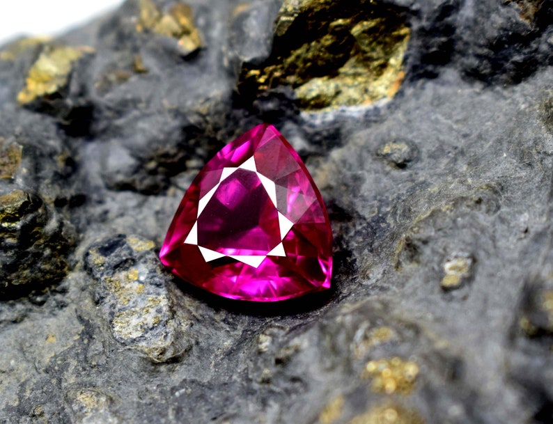 Genuine Quality Best Offer Fancy Cut Natural Ruby From Mogok 5.50 Ct Certified Red Ruby Loose Ruby Stone