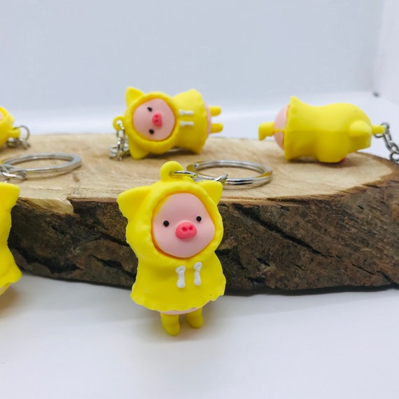 Raincoat Piggy Keychain / Keyrings / Accessories / Handbag / Keyring / Present Idea / Gift Idea / Cute / Sweet