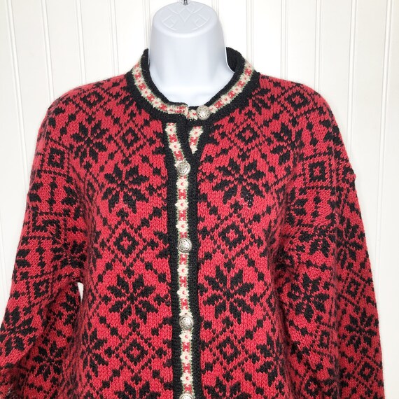 Vintage Crewel Wool Cardigan Sweater Gray Red Cream Metal Closure Brooks Brother