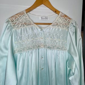 Camisola vintage Christian Dior longa de flanela azul com renda tamanho M, nova