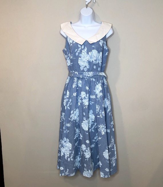 Vintage 80’s Lanz Originals Dress. Fit and flare s