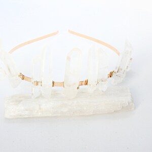 Golden Hera tiara woven with natural stones, rock crystal points, for weddings or other occasions image 5