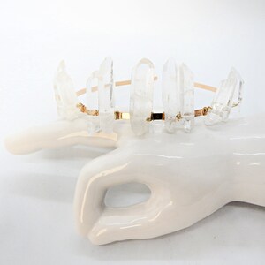 Golden Hera tiara woven with natural stones, rock crystal points, for weddings or other occasions image 4