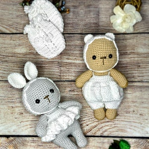 Baby shower gift set. Teddy bear or bunny and mittens. Gift for newborn, mom to be , pregnant friend or sibling. Baby boy baby girl