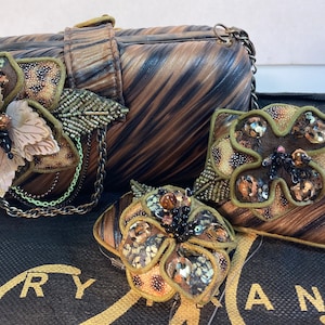 Mary Frances handbag including pillbox and business card holder