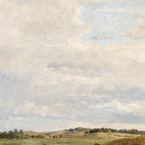 K&ouml;nnte beinhalten: Ein Gem&auml;lde einer Landschaft mit einem bew&ouml;lkten Himmel. Der Himmel ist hellblau mit wei&szlig;en Wolken. Die Landschaft ist gr&uuml;n mit ein paar B&auml;umen in der Ferne.