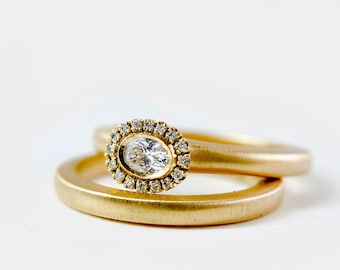 18K Gold Diamond Engagement and Wedding Ring Set