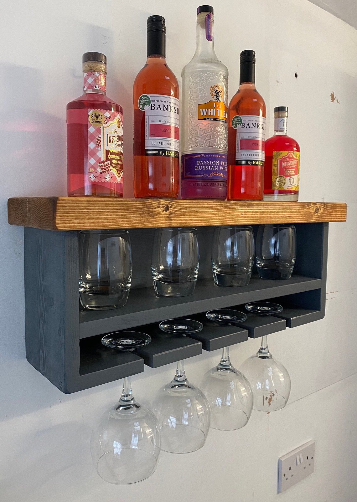 estantes para bar