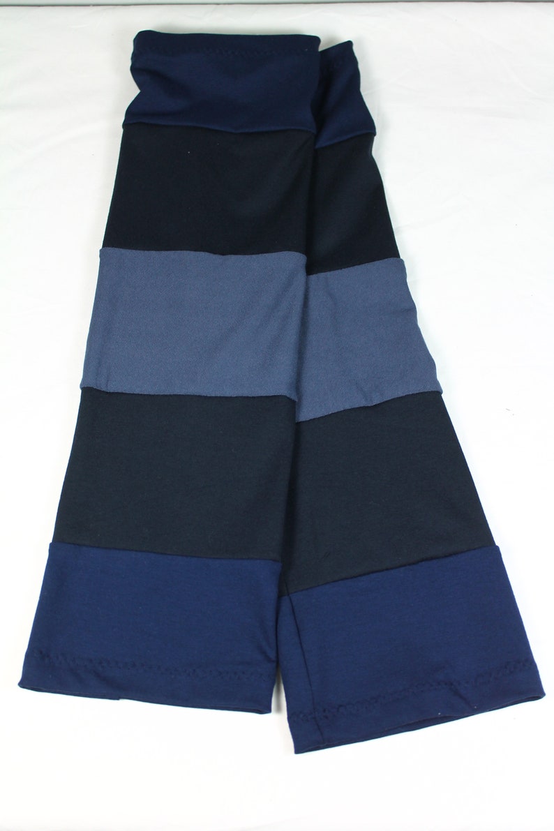 Leg warmers made of elastic viscose jersey image 3