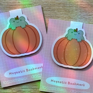 Pumpkin Frog Magnetic Bookmark | Glossy Bookmark | Magnetic Bookmark | Frog Bookmark | Book Lover | Reader | BookTok | Cute Frog Bookmark