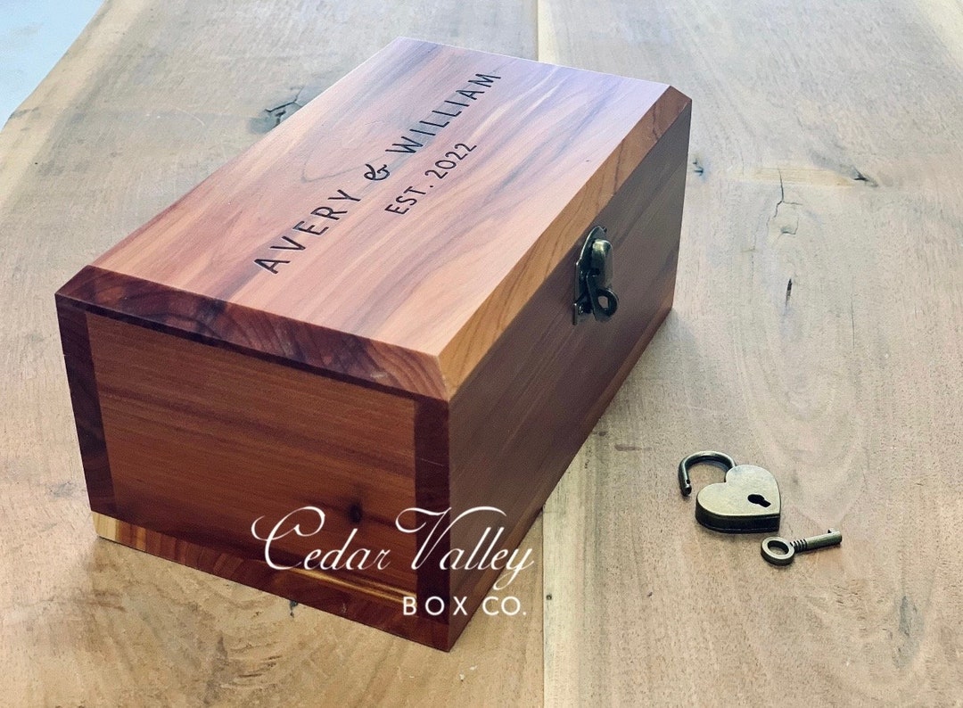 Cedar Box W/latch or Lock, Keepsake Box, Engraved Cedar Box
