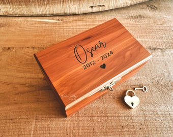 Cedar Pet Urns