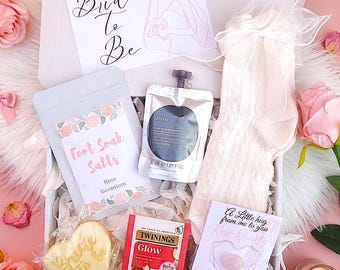 Personalised BRIDE TO BE Gift Box, Bridal Pamper Hamper, Engagement Gift, Hen Party Gift, Wedding Countdown Treat, Bridal Self Care Spa Gift