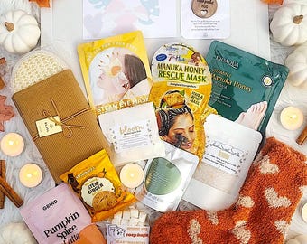COSY AUTUMN Care Package,  Autumn Birthday Spa Gift Box,  Cozy Pamper Hamper for Her, Pumpkin Spice Pamper Gift Box