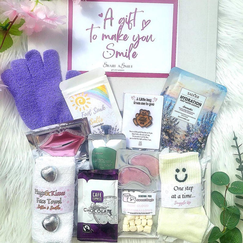 New Mum Postpartum Care Package | New Mama Gift Box | Self Care Gift ...