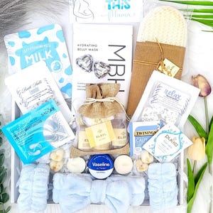 Luxury Pregnancy Pamper Hamper with Belly Mask: Baby Shower Hamper, Maternity Leave Gift, Mum to Be Care Package, Baby Boy Mum to Be Gift