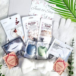 Spa Gift Box for Women: Relaxing Self Care Hamper