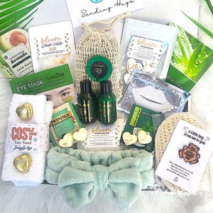 Ultimate Green Spa Gift Box: Self-Care Relaxation Pamper Hamper