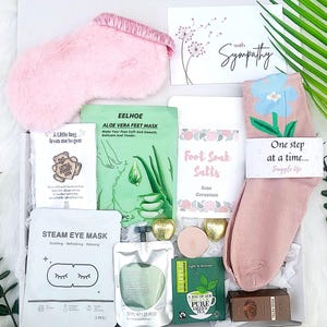 Bereavement Care Package, With Sympathy Gift, Sympathy Condolences, No Words Just Hugs Gift Box, Hug in a Box, Grief, Loss, Thinking of You