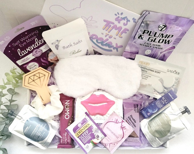 BRIDE TO BE Spa Gift Box, Bride Wedding Pamper Gift Hamper, Bridesmaid Gift, Engagement Hamper, Brides Beauty Pamper Hamper, Wedding Hamper