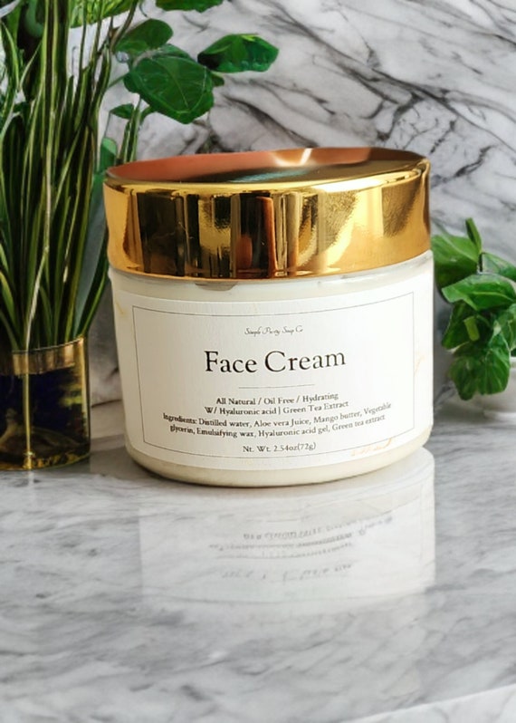 All Natural Face Cream – Hyaluronic Acid, Green Tea Extract, Oil Free - 2oz