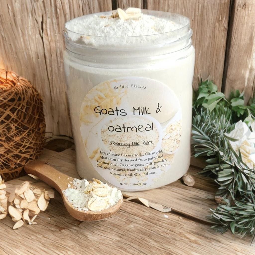 Goats Milk & Oatmeal Foaming Milk Bath: Moisturizing, 8oz Jar