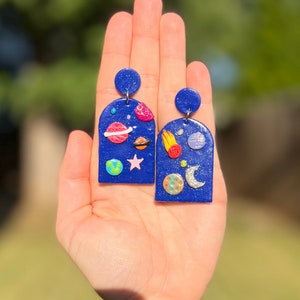 Ms. Frizzle Earrings / Mrs. Frizzle Earrings / Frizzle Inspired Earrings/ Space Earrings / Handmade Polymer Clay / Teacher Earrings / Galaxy