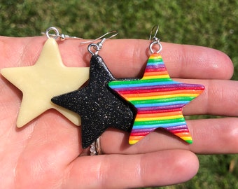 Boucles d’oreilles Large Star Multicolor Statement, Boucles d’oreilles Rainbow Star, Boucles d’oreilles Black Sparkly, Glow in the Dark Star, Boucles d’oreilles Polymer Clay Star