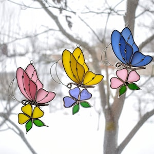 Butterfly with Flower Suncatcher/NIghtlight/Ornament