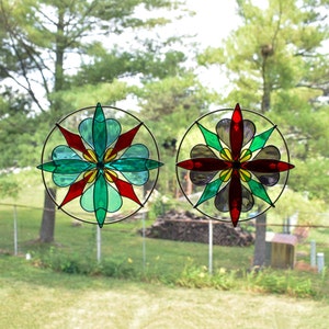 Kaleidoscope Design Stained Glass Suncatcher in Round Wire Ring