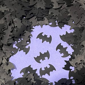 Konfetti papierowe w kształcie czarnych nietoperzy na Halloween. - Dekoracje imprezowe, rekwizyty do zdjęć, ekspozycje, scrapbooking, sztuka i ozdoby.
