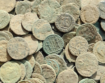 Erstklassige ungereinigte römische Münzen, antikes Nummus zur Restaurierung