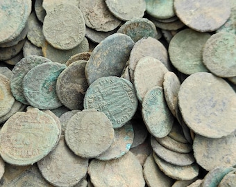 Quality uncleaned Roman coins, ancient Nummus for restoration