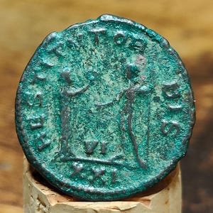 Antoniniano d&#39;argento Aureliano, moneta romana antica molto bella, doppio denario con dio sul rovescio