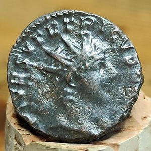 Tetricus II Roman coin, Very Fine 3rd century ancient Antoninianus