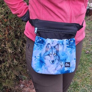 Hundeleckerli-Tasche für Training – Handgefertigte Softshell-Tasche mit Wolf-Motiv