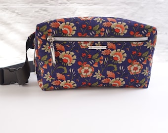 Kimono Belt Bag, Recycled Vintage Japanese Fabric, Fanny Pack, Crossbody Bag, Waist Bag, Travel Bag, Bum Bag, Dark Purple/Flower